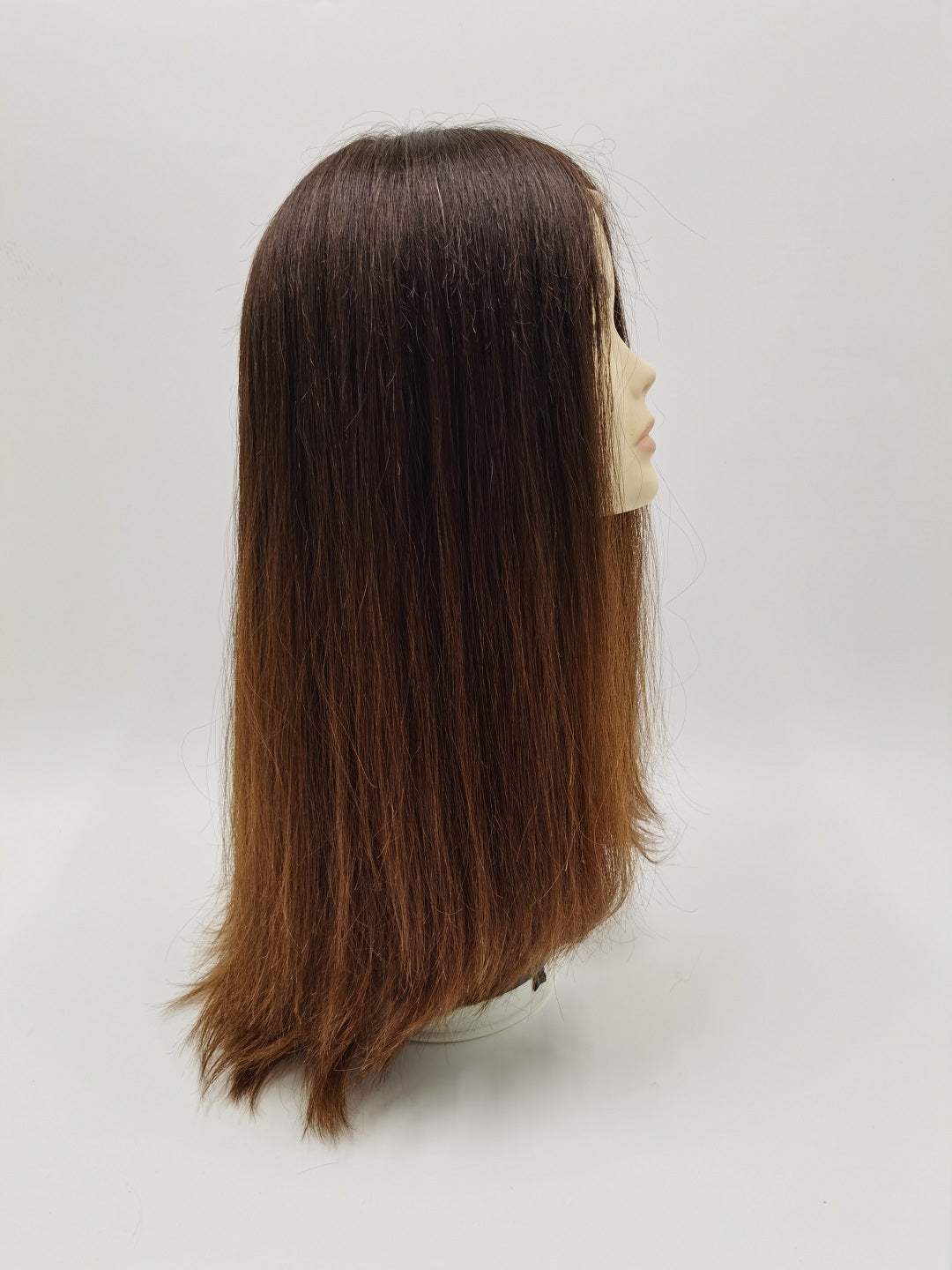 *Roulis* Premium Lace Wig in T color for Caucasian Ladies